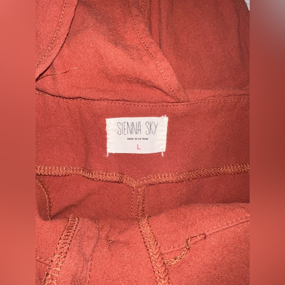Sienna Sky Rust Wide Leg Button Front Cropped Jumpsuit Size L - Picture 4 of 10